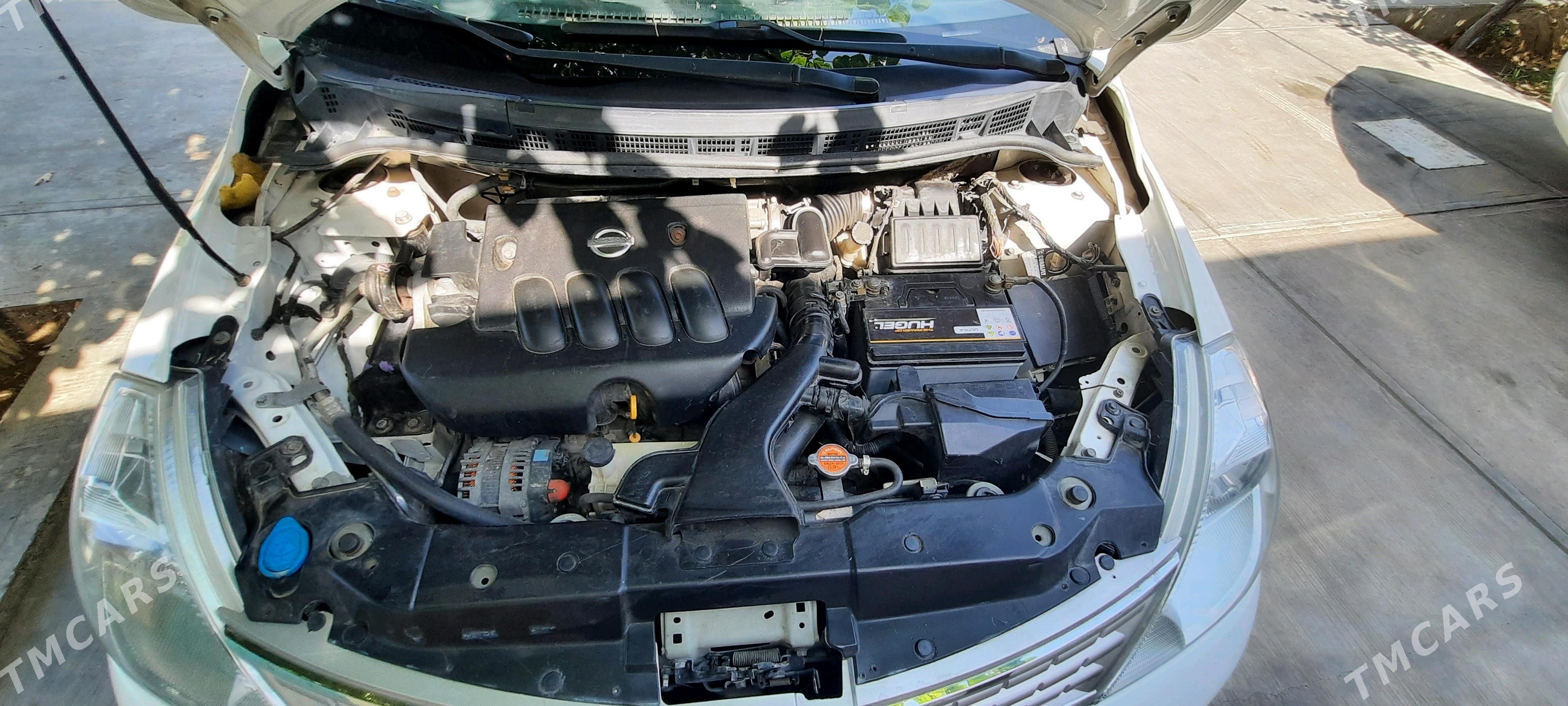 Nissan Versa 2011 - 135 000 TMT - Ашхабад - img 4