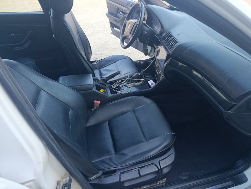 BMW E39 1999 - 80 000 TMT - Кака - img 7