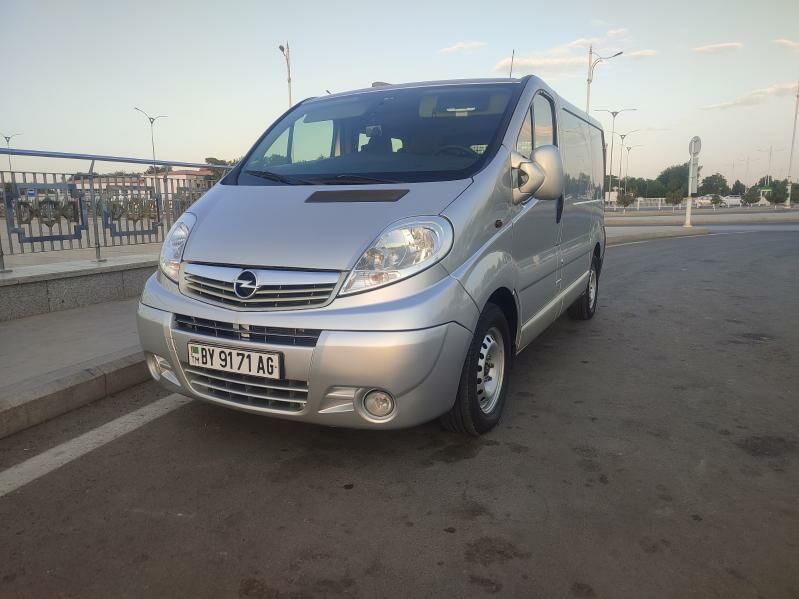 Opel Zafira 2011 - 200 000 TMT - Хитровка - img 5