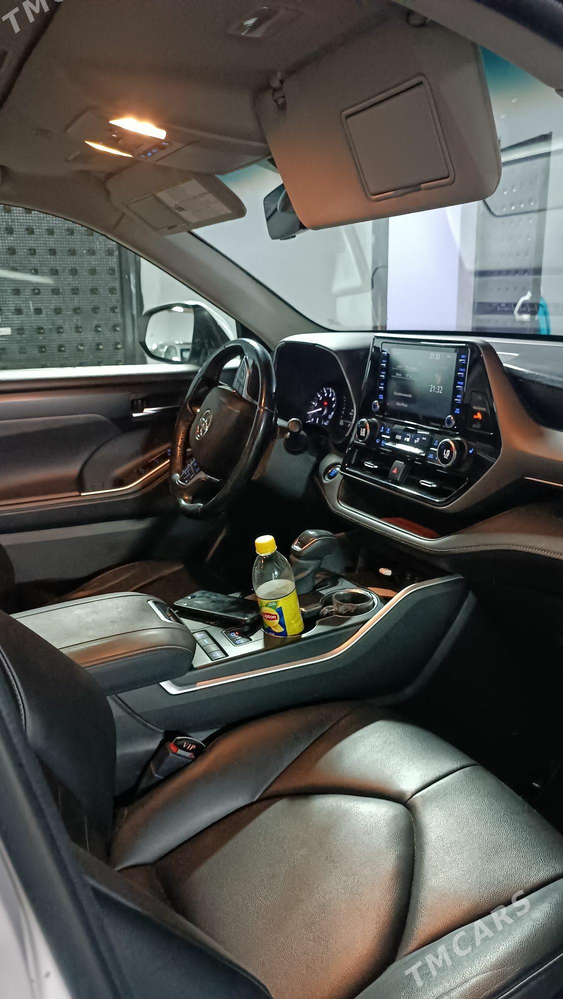 Toyota Highlander 2021 - 550 000 TMT - Серахс - img 2