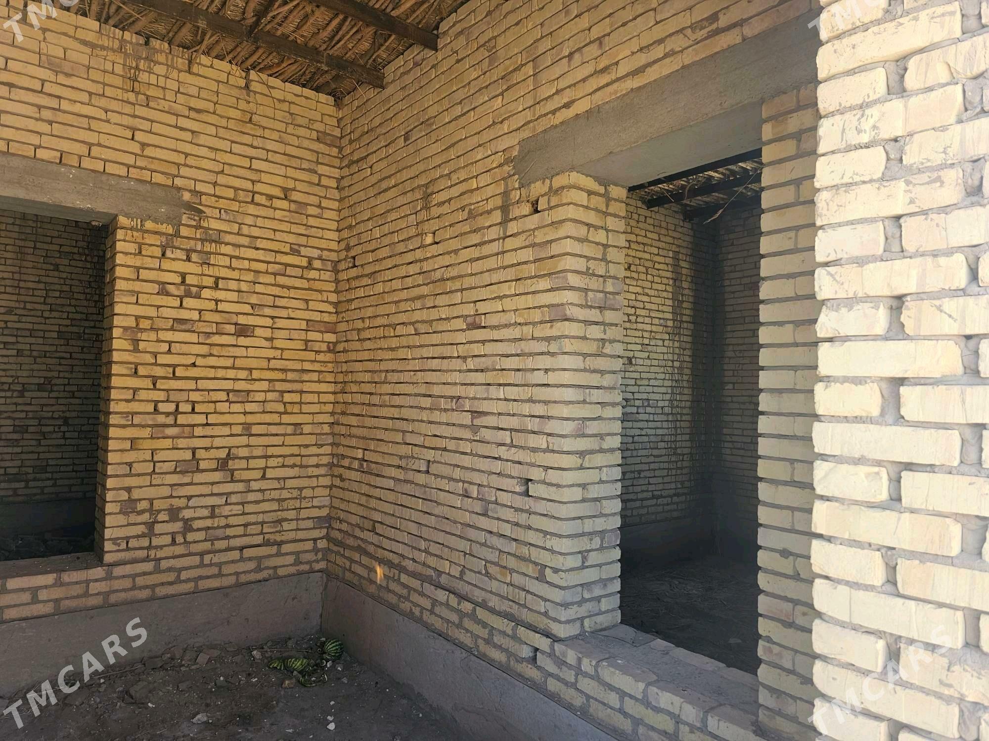 Satlyk jay - Кёнеургенч - img 1