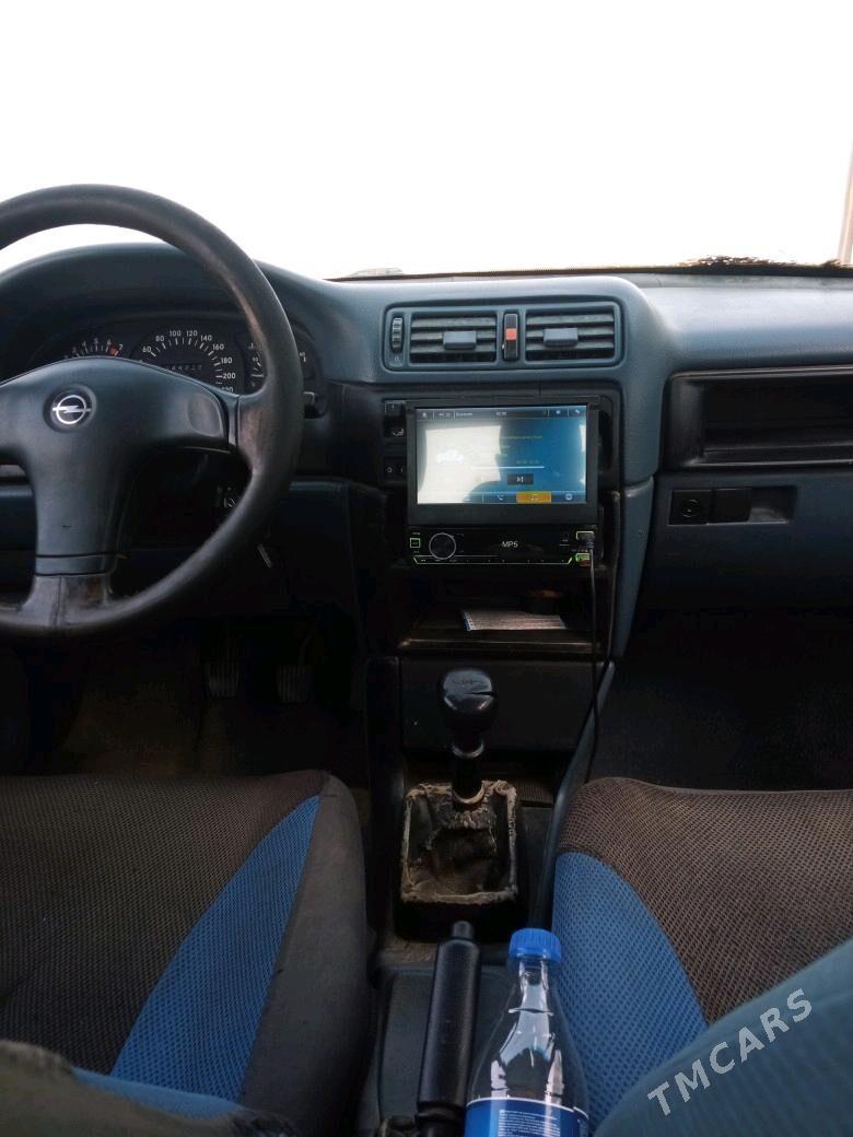 Opel Vectra 1992 - 30 000 TMT - Мары - img 5