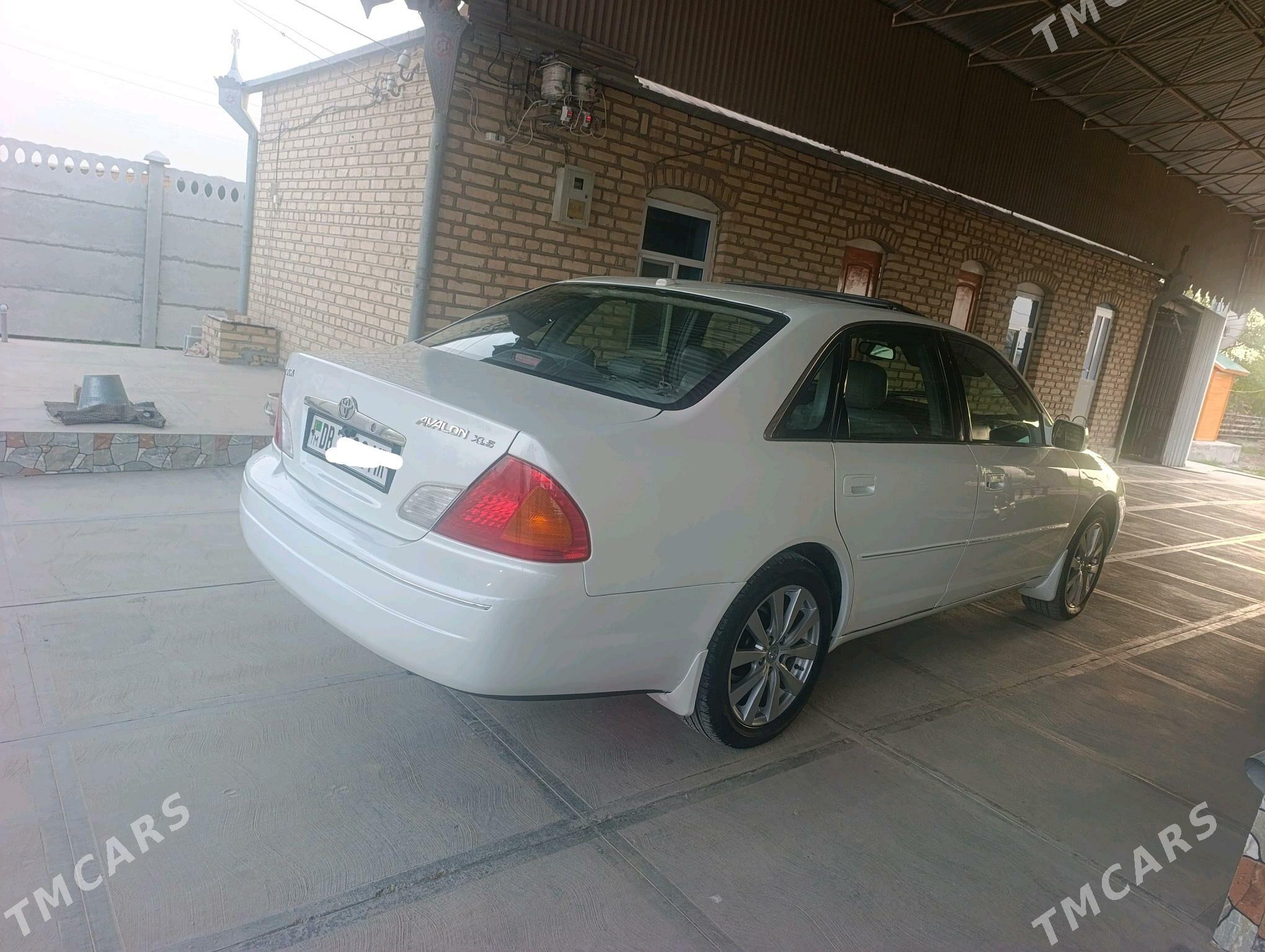 Toyota Avalon 2002 - 170 000 TMT - Мургап - img 2