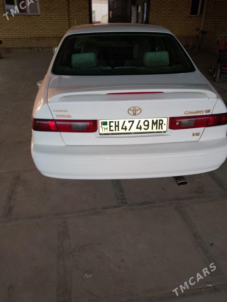 Toyota Camry 1998 - 130 000 TMT - Сакарчага - img 3