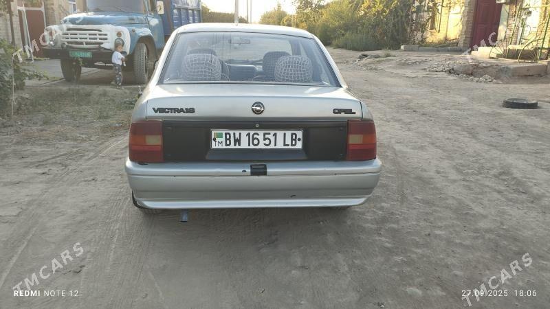 Opel Vectra 1991 - 40 000 TMT - Çärjew - img 4