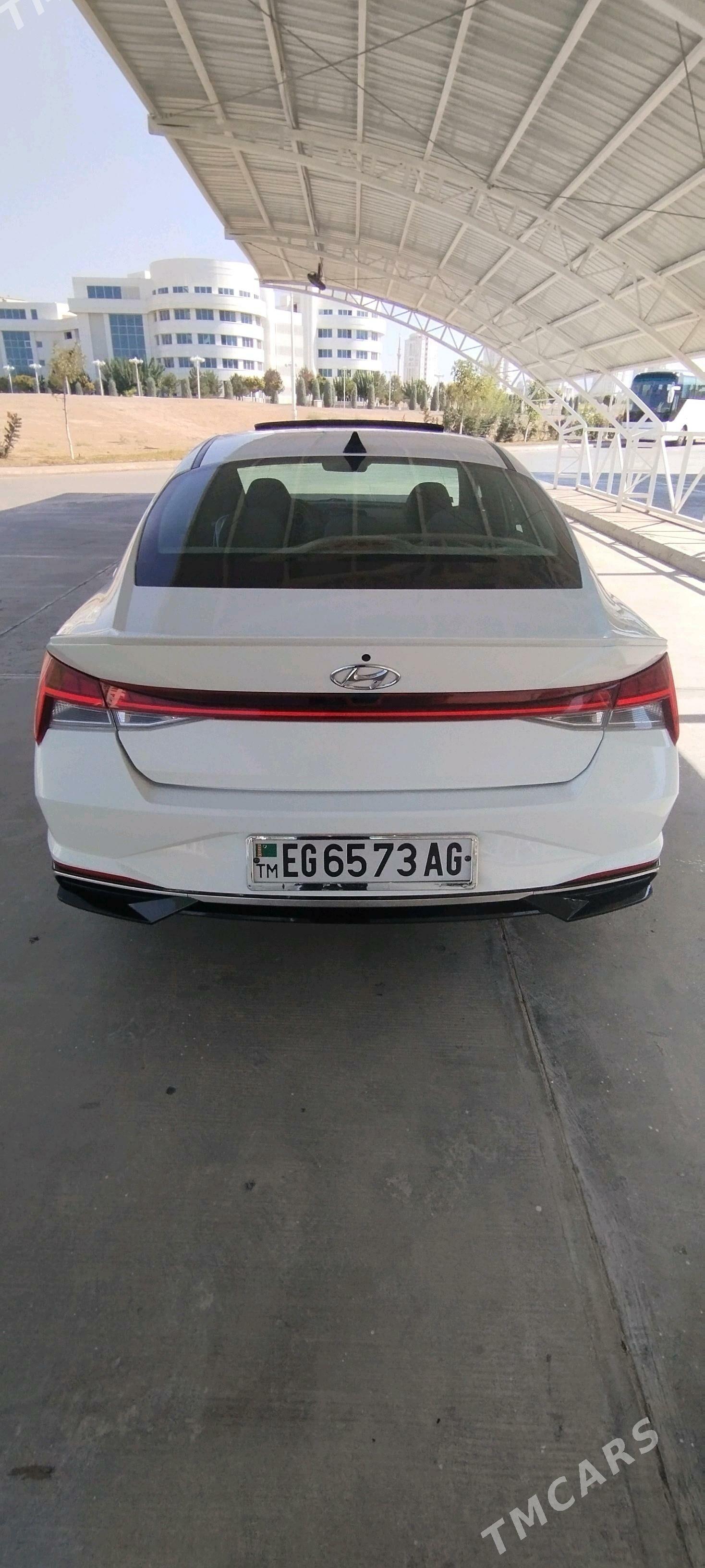 Hyundai Elantra 2022 - 265 000 TMT - Aşgabat - img 4