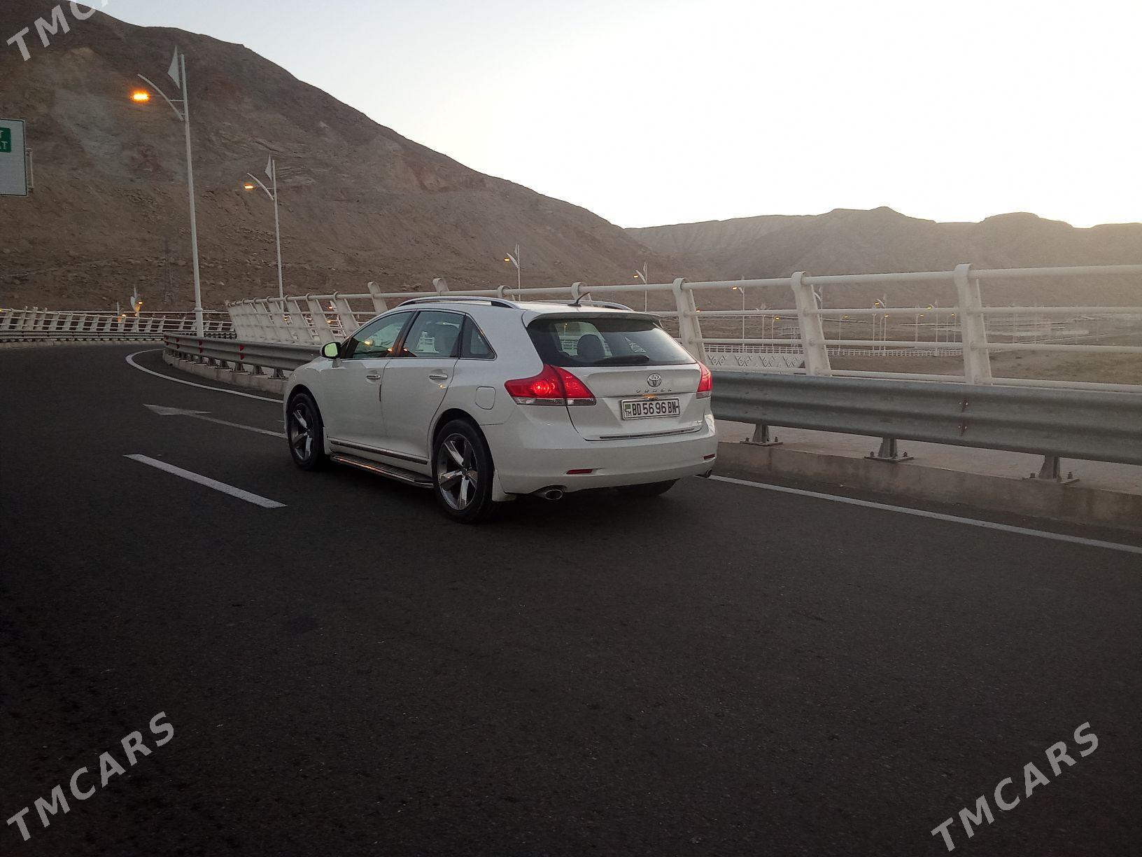 Toyota Venza 2010 - 217 000 TMT - Türkmenbaşy - img 2