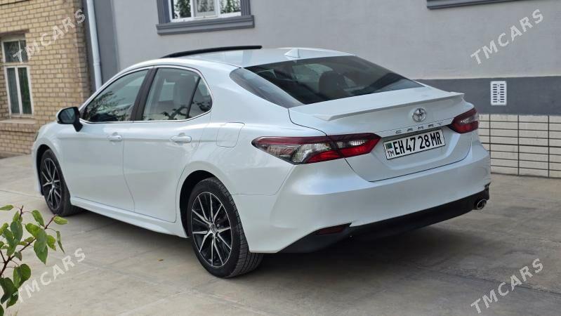 Toyota Camry 2021 - 330 000 TMT - Baýramaly - img 3