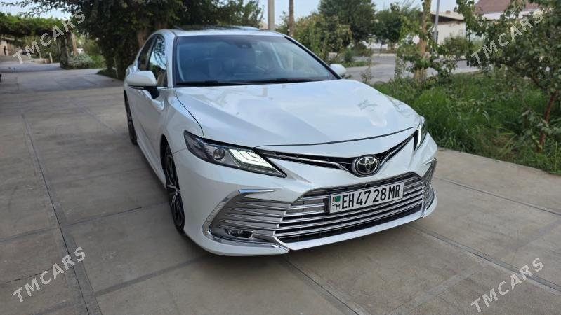 Toyota Camry 2021 - 330 000 TMT - Baýramaly - img 5