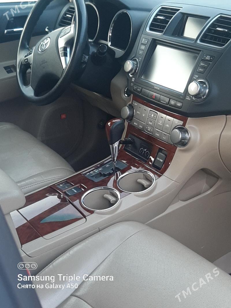 Toyota Highlander 2011 - 397 000 TMT - Ашхабад - img 3