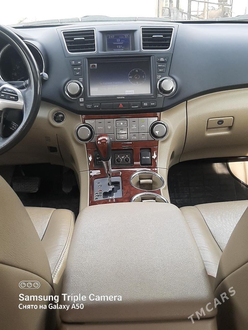 Toyota Highlander 2011 - 397 000 TMT - Ашхабад - img 4