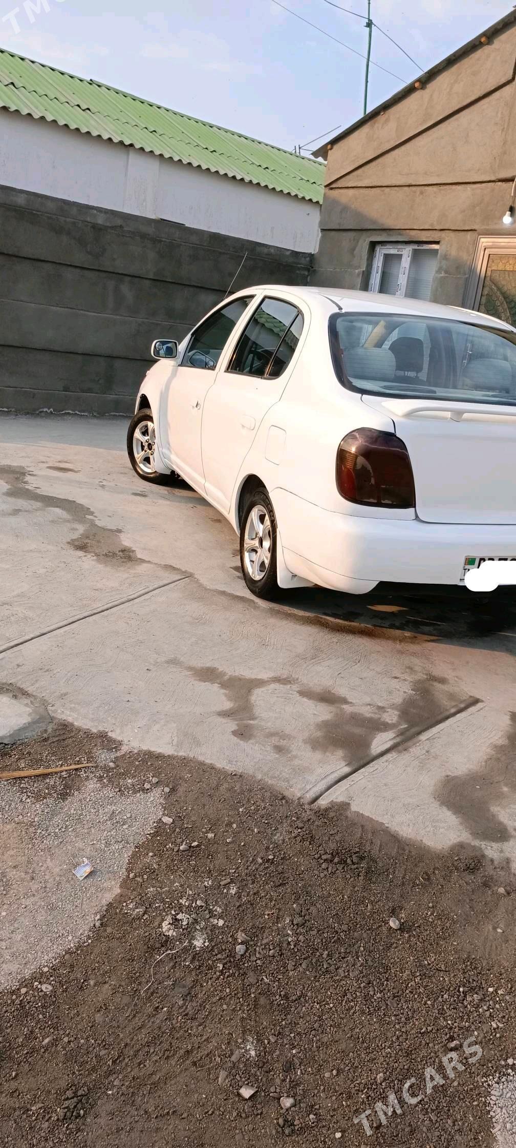Toyota Echo 2000 - 70 000 TMT - Бузмеин - img 6
