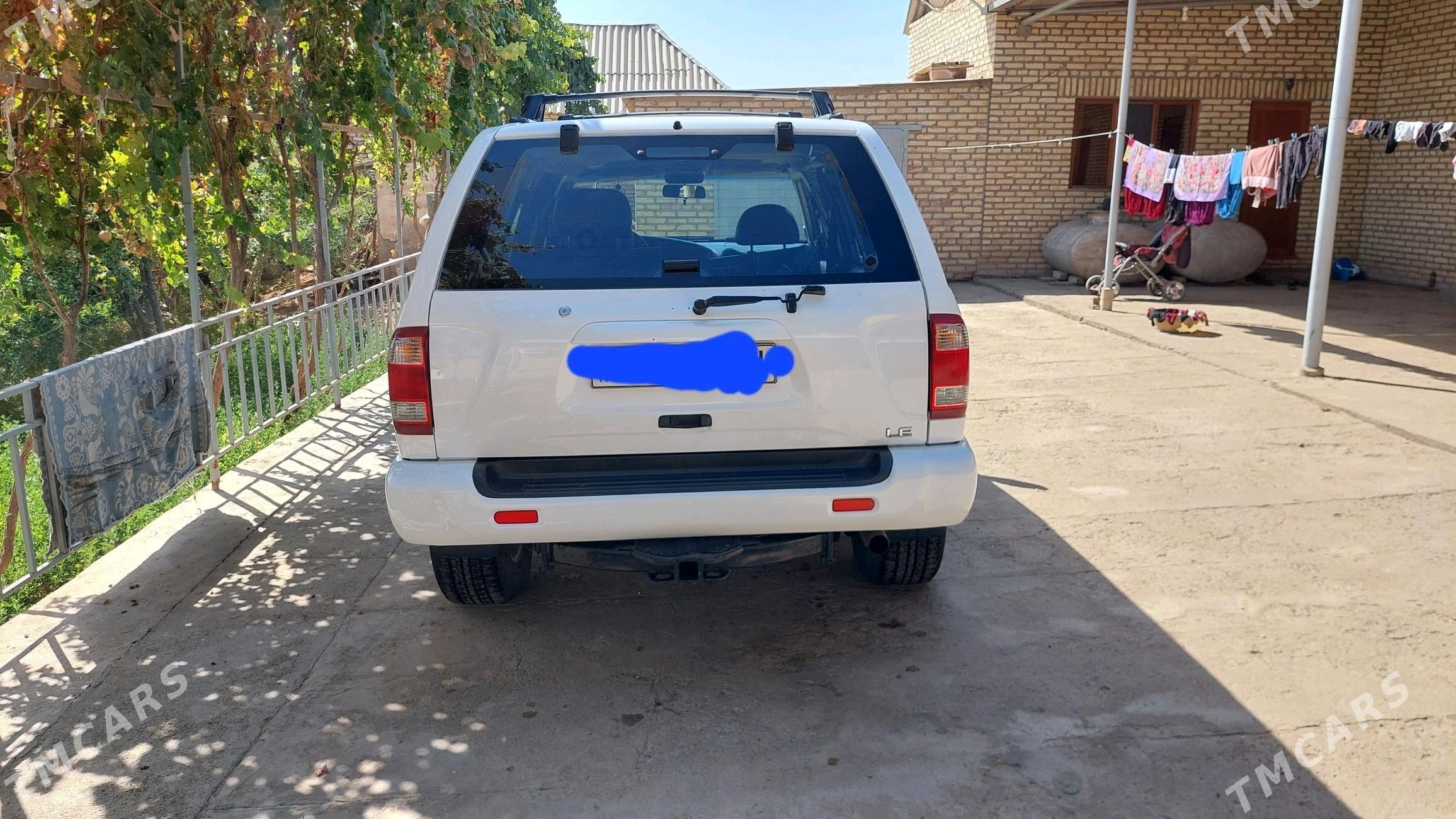 Nissan Pathfinder 2002 - 120 000 TMT - Теджен - img 3
