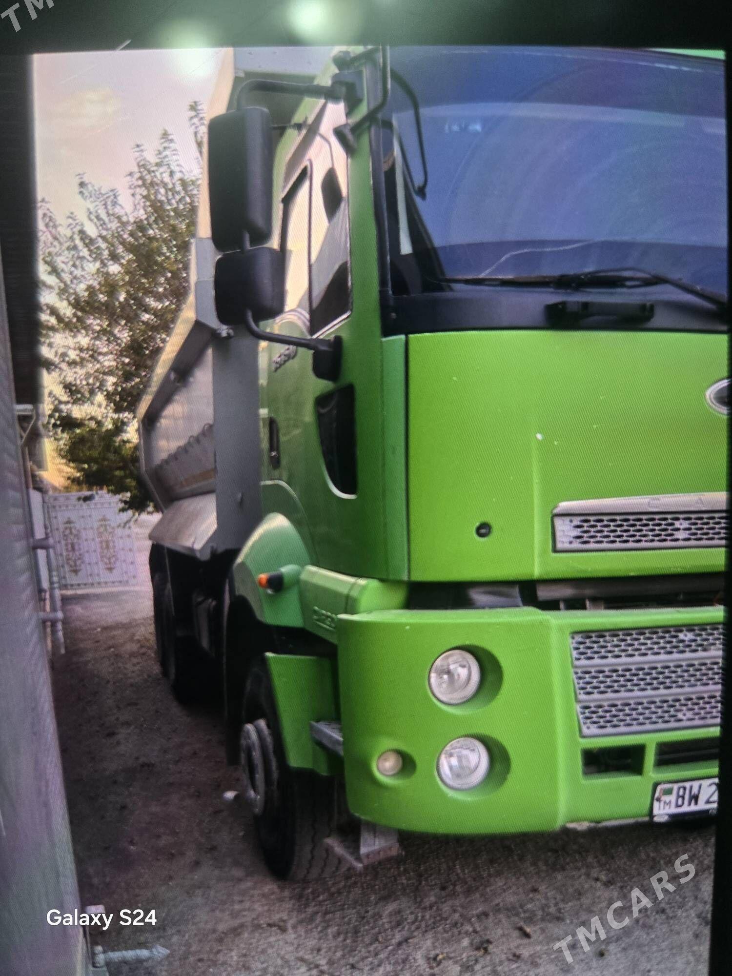 Ford Cargo 3535D 2014 - 900 000 TMT - Гёкдепе - img 3