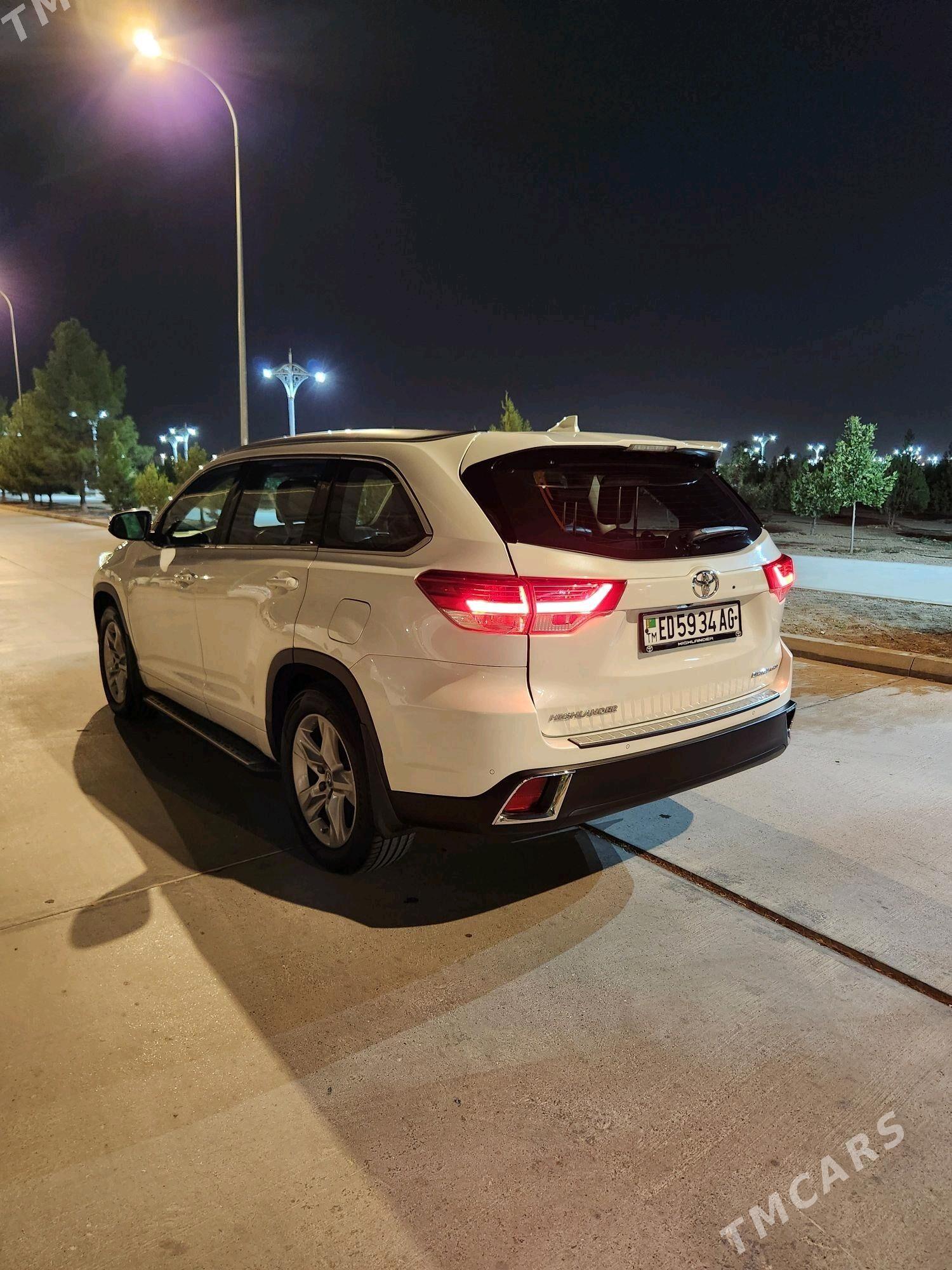 Toyota Highlander 2018 - 548 000 TMT - Aşgabat - img 5