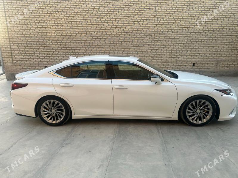 Lexus ES 350 2020 - 530 000 TMT - Мары - img 2