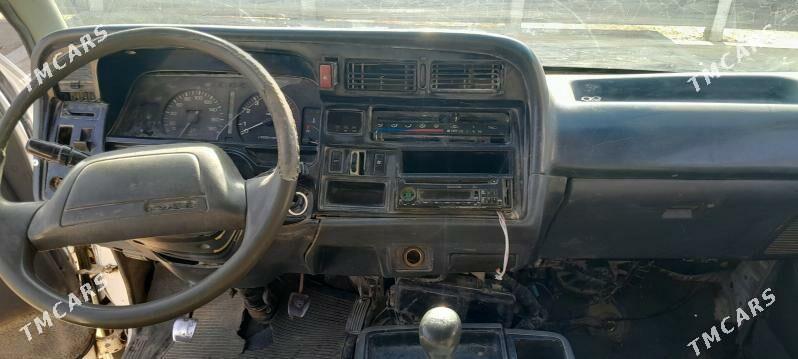 Toyota Hiace 1991 - 40 000 TMT - Сакарчага - img 3