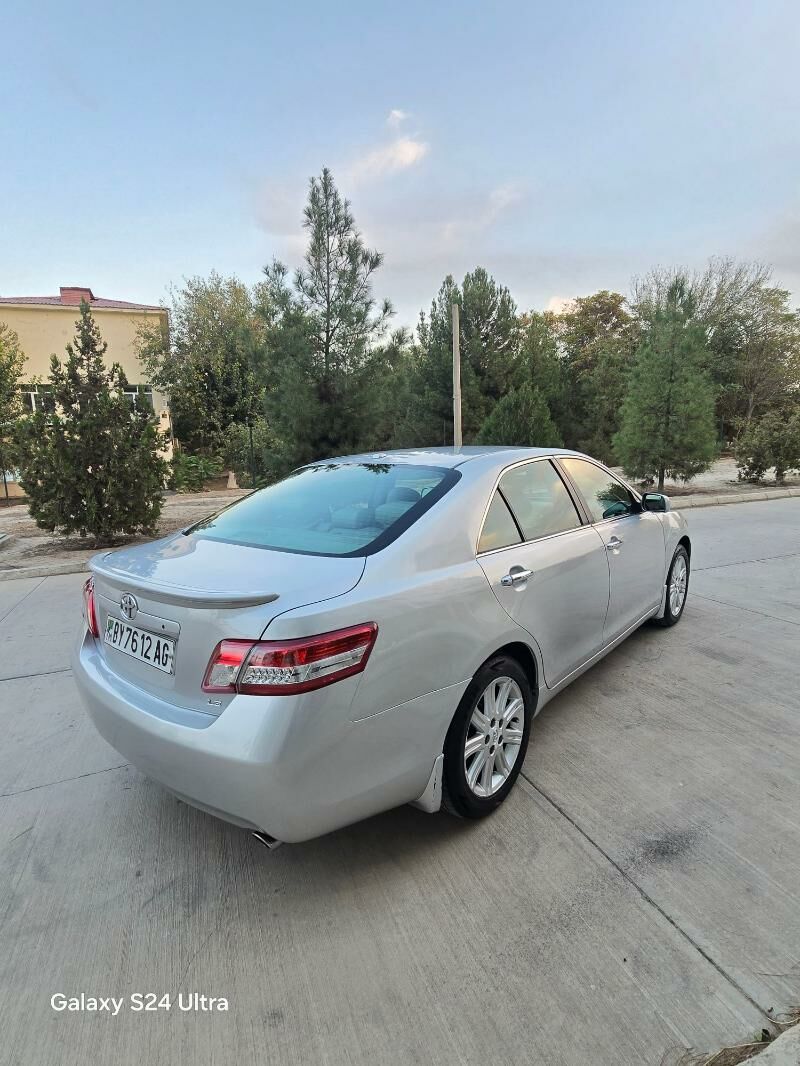 Toyota Camry 2010 - 195 000 TMT - Hitrowka - img 4