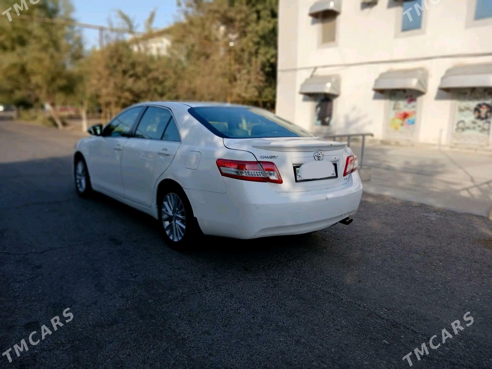 Toyota Camry 2010 - 179 000 TMT - Мары - img 3