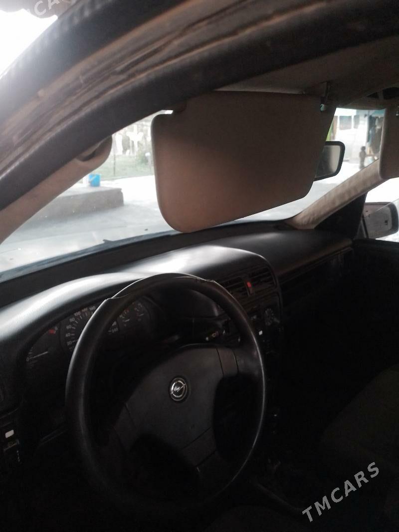 Opel Vectra 1991 - 18 000 TMT - Мары - img 4