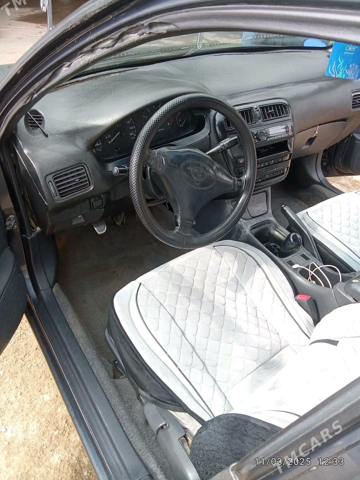 Toyota Carina 1994 - 55 000 TMT - Ёлётен - img 4