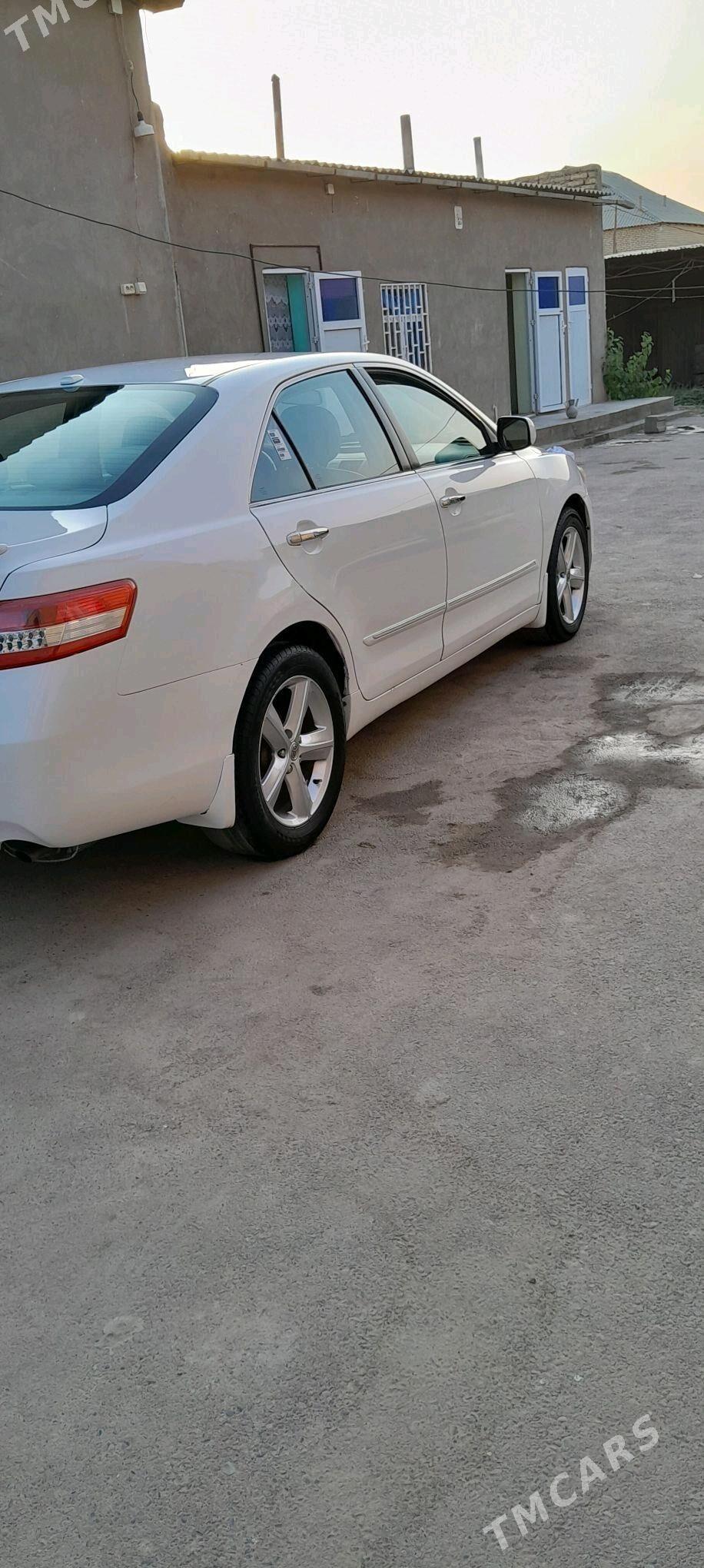 Toyota Camry 2010 - 145 000 TMT - Tejen - img 2