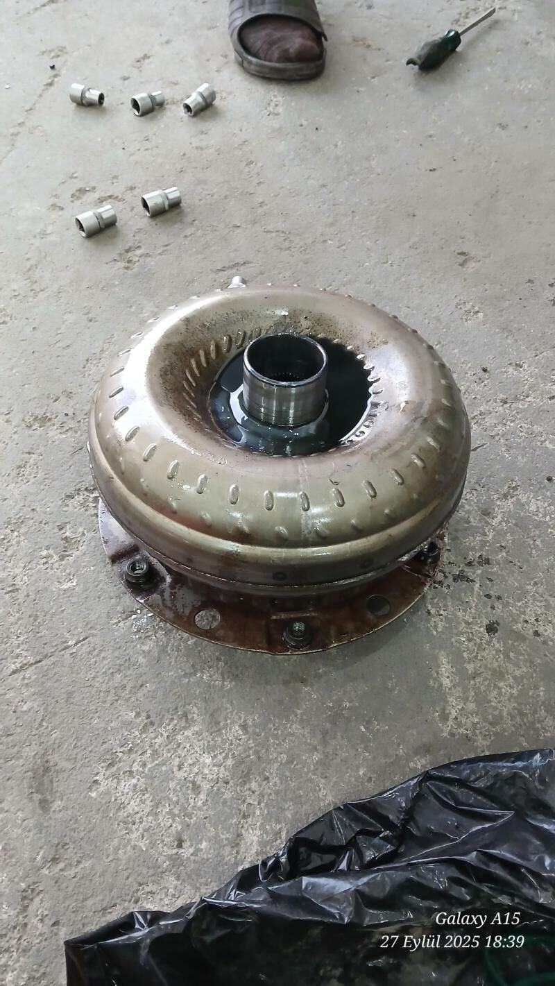 BMWX5 mator karopkasy bölek - Ак-Бугдайский этрап - img 10