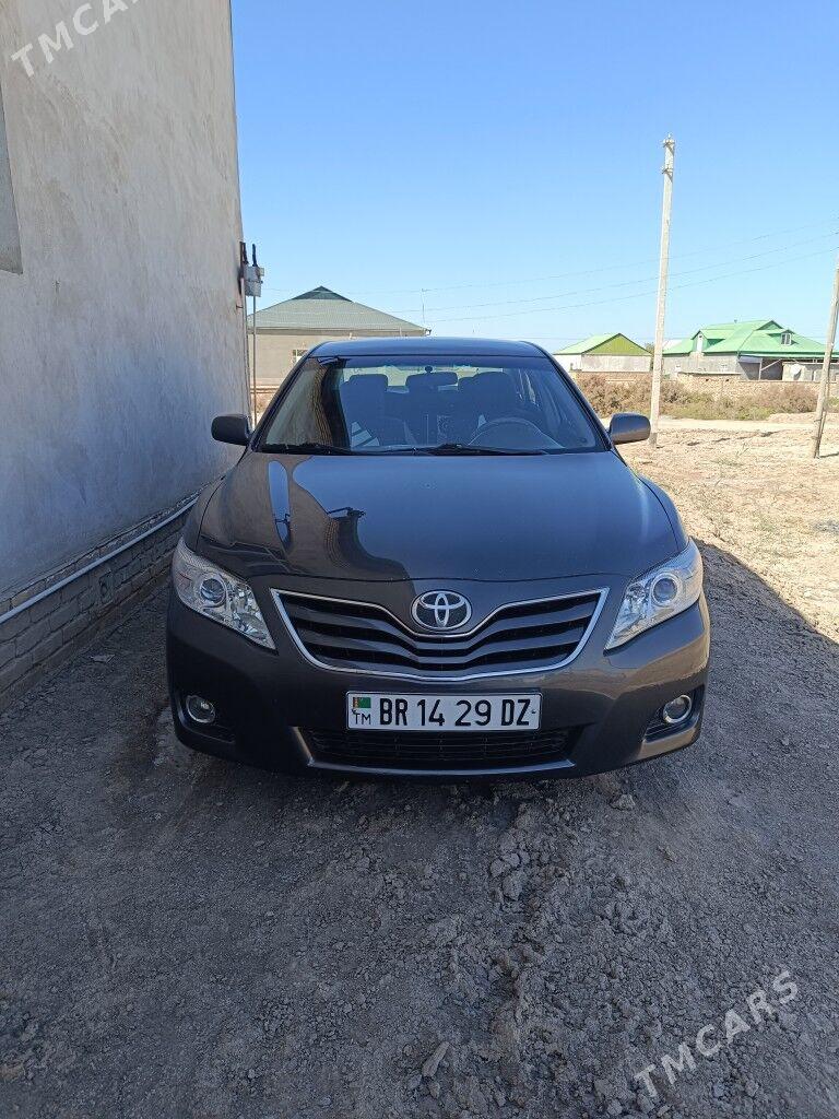 Toyota Camry 2011 - 180 000 TMT - Gurbansoltan Eje - img 3