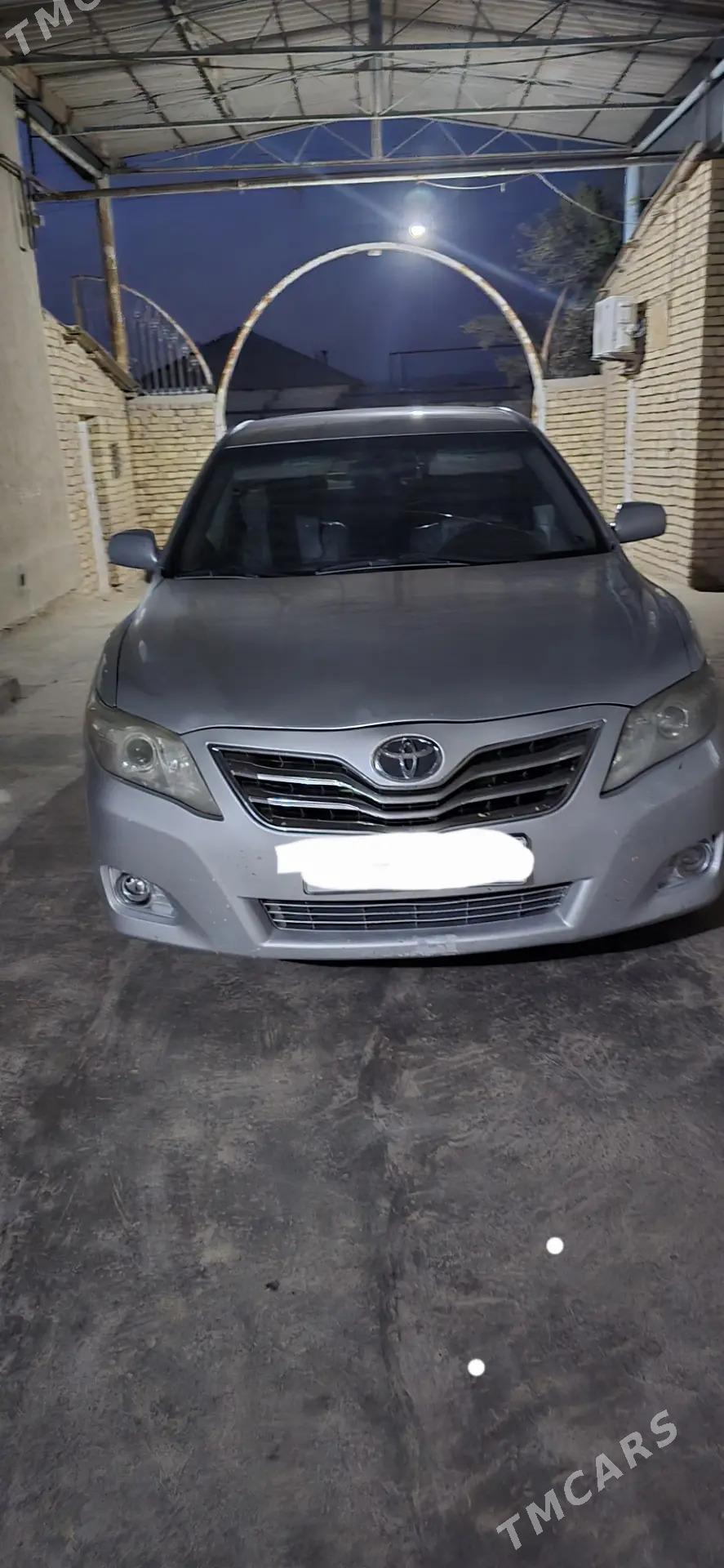 Toyota Camry 2010 - 170 000 TMT - Тагтабазар - img 5