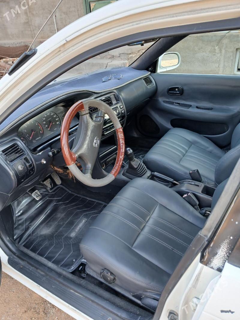 Toyota Corolla 1996 - 75 000 TMT - Туркменбаши - img 4
