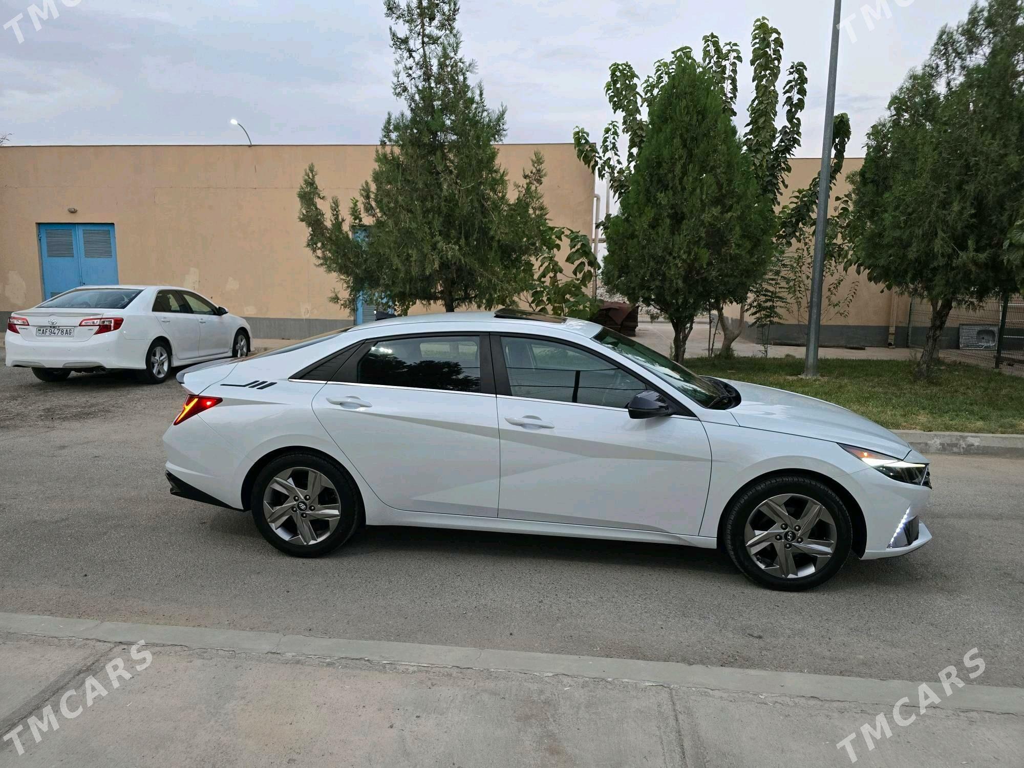 Hyundai Elantra 2021 - 258 000 TMT - Aşgabat - img 7