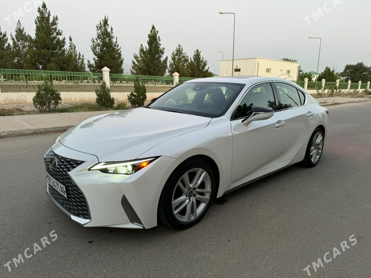 Lexus IS 300 2021 - 680 000 TMT - Aşgabat - img 2