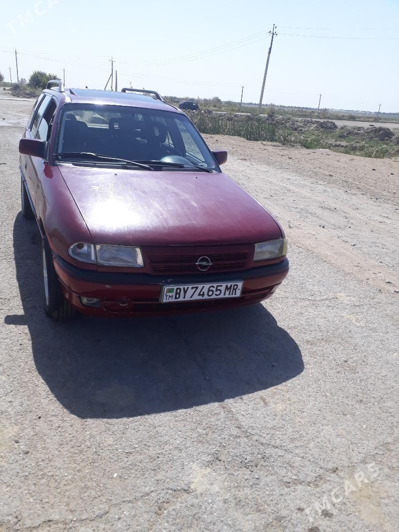 Opel Astra 1996 - 28 000 TMT - Байрамали - img 3