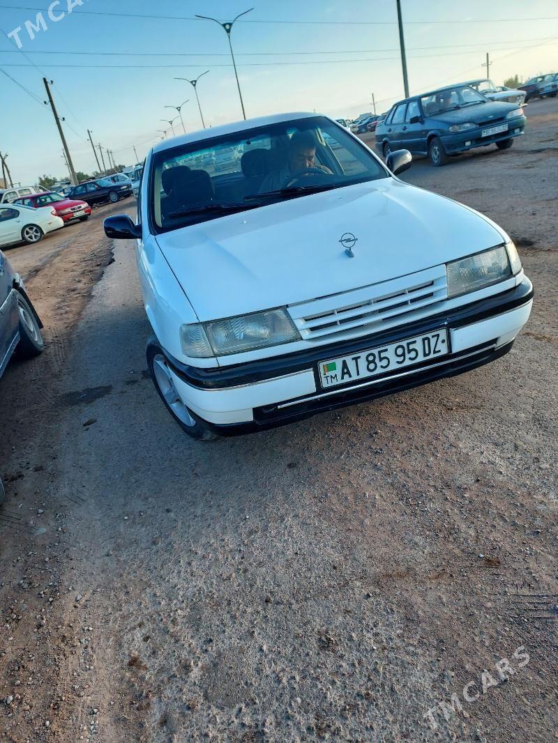 Opel Vectra 1991 - 36 000 TMT - Болдумсаз - img 3