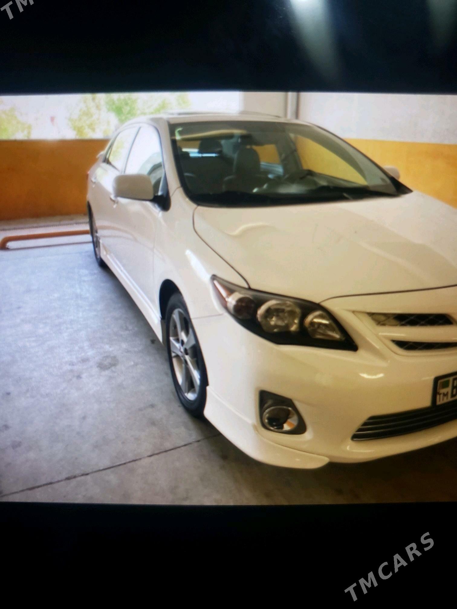 Toyota Corolla 2012 - 179 000 TMT - 14-nji tapgyr (Sowhozny köç) - img 3