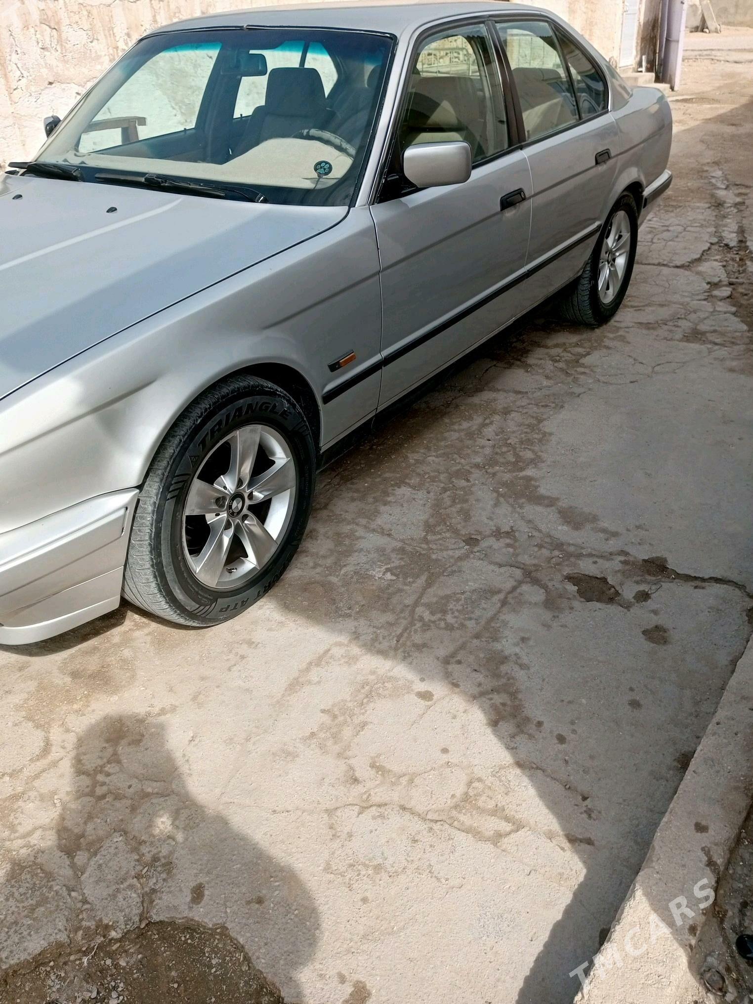 BMW 525 1992 - 54 000 TMT - Балканабат - img 5