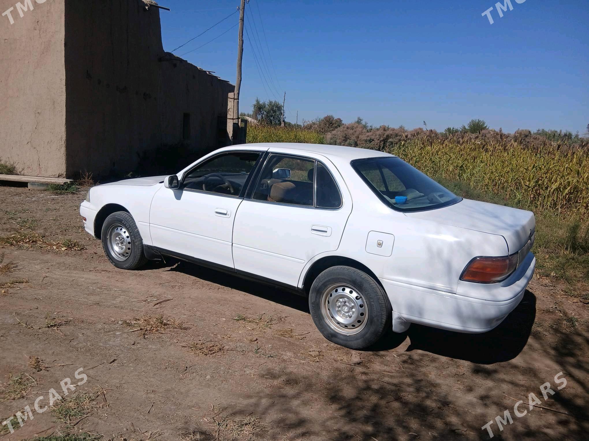 Toyota Camry 1993 - 70 000 TMT - Türkmenbaşy etr. - img 7