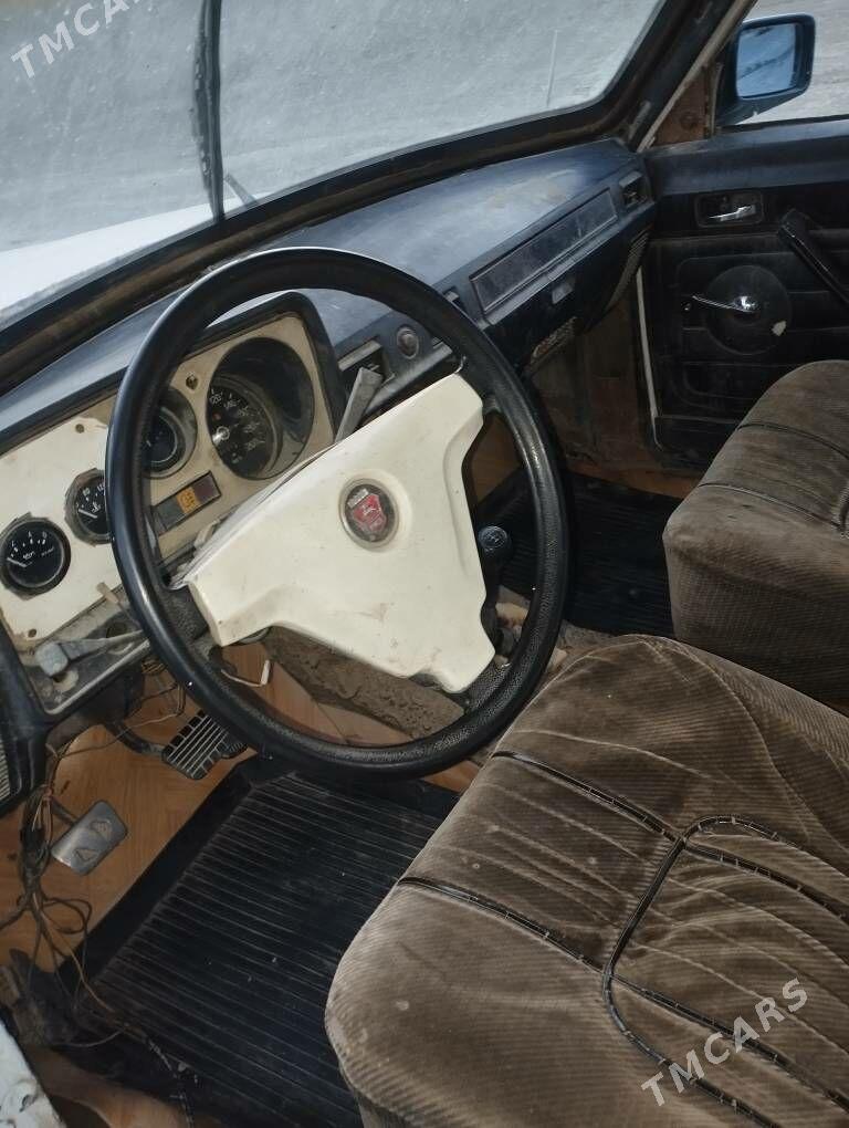 Gaz 24 1989 - 8 000 TMT - Бахарден - img 1