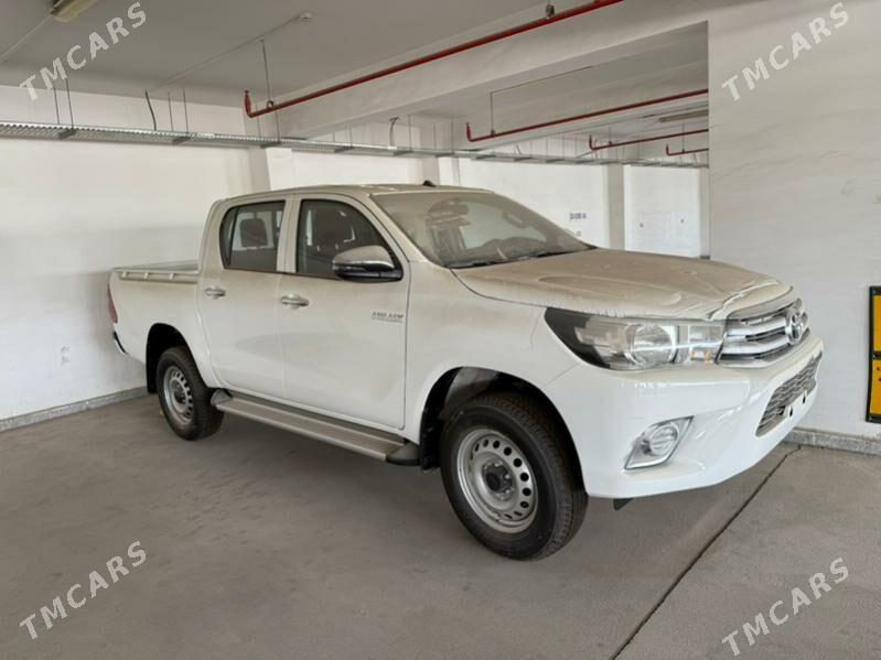 Toyota Hilux 2024 - 592 000 TMT - Aşgabat - img 2