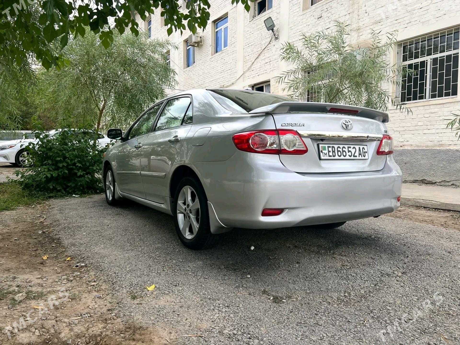 Toyota Corolla 2011 - 177 000 TMT - Ашхабад - img 4