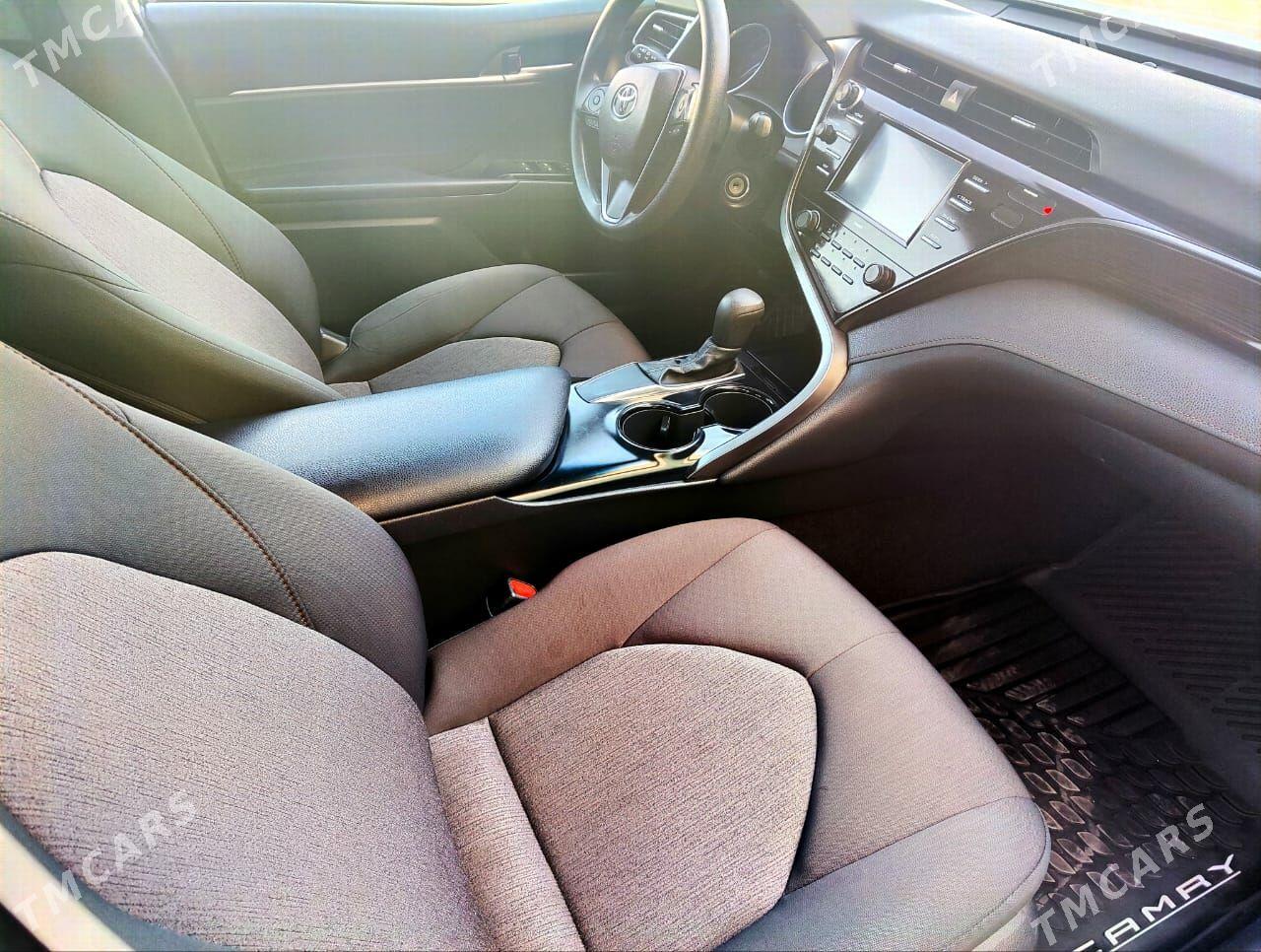 Toyota Camry 2020 - 290 000 TMT - Мары - img 3
