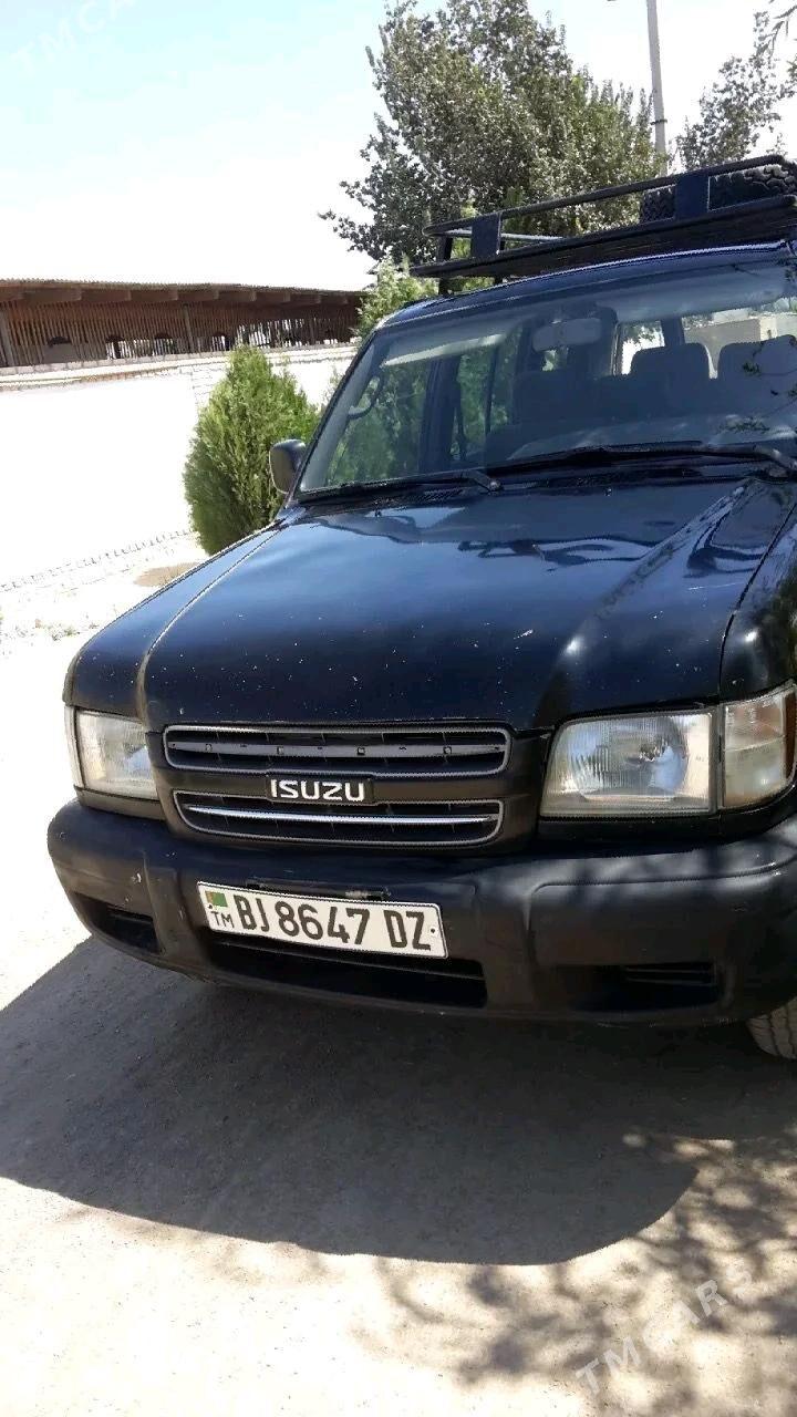 Isuzu Trooper 1999 - 60 000 TMT - Гороглы (Тагта) - img 2
