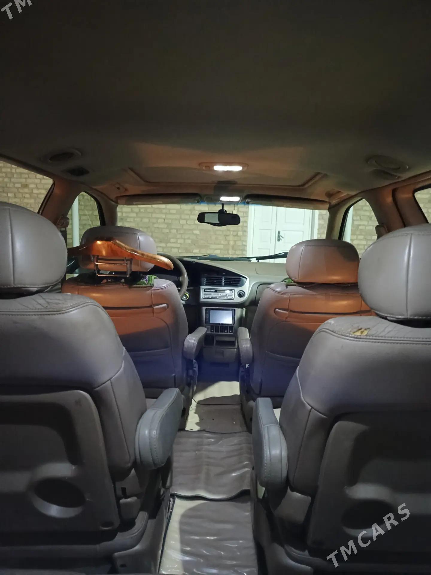 Toyota Sienna 2002 - 185 000 TMT - Байрамали - img 5