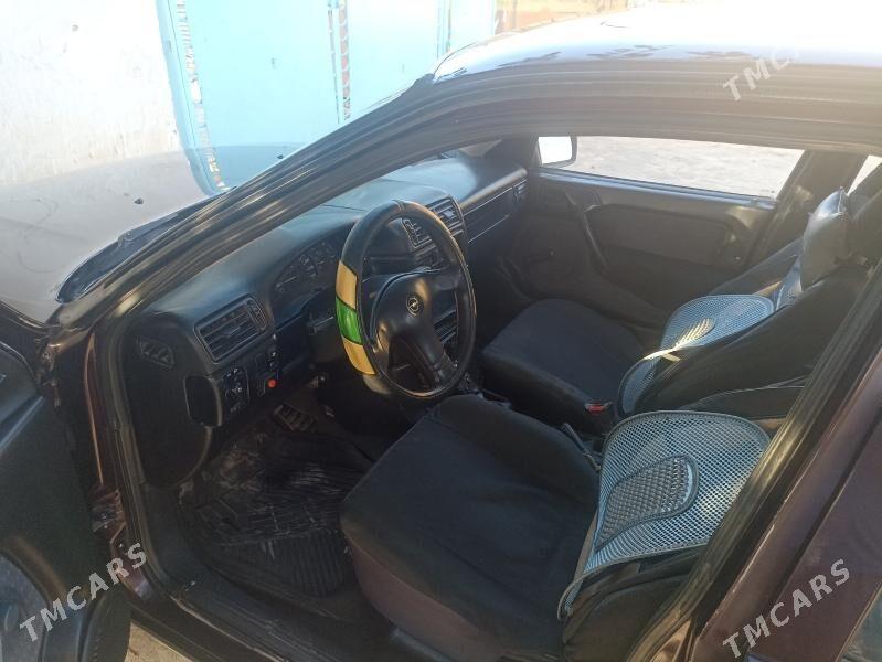 Opel Vectra 1993 - 35 000 TMT - Türkmenabat - img 2