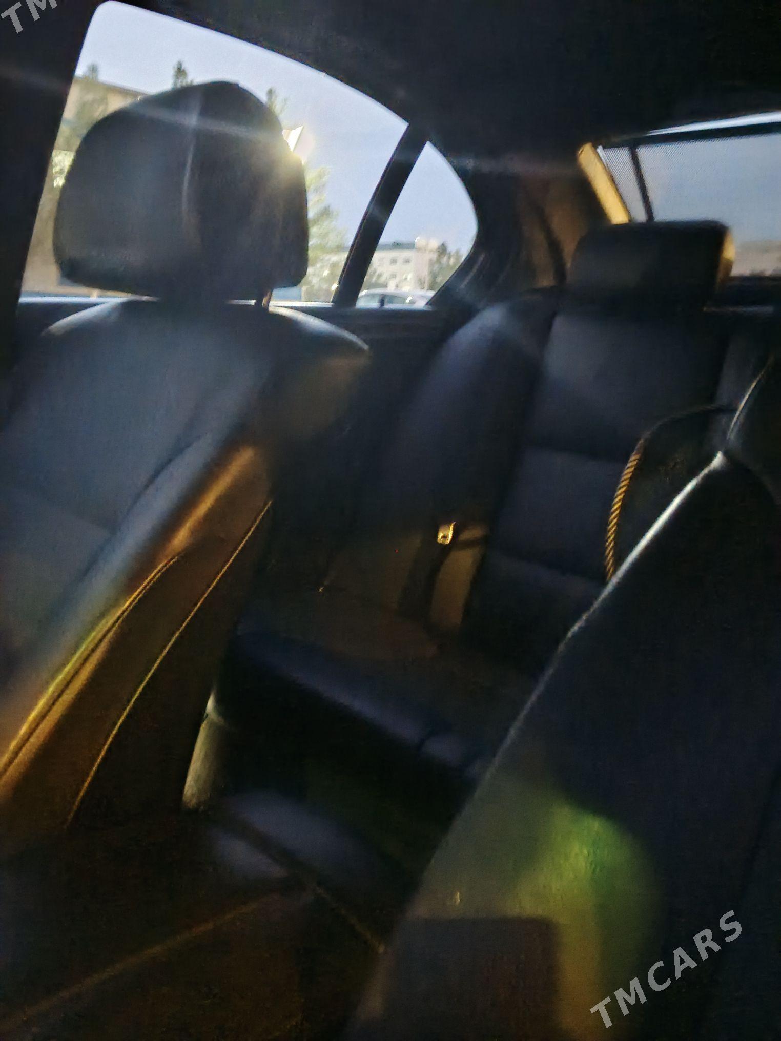 BMW 530 2008 - 160 000 TMT - Балканабат - img 3
