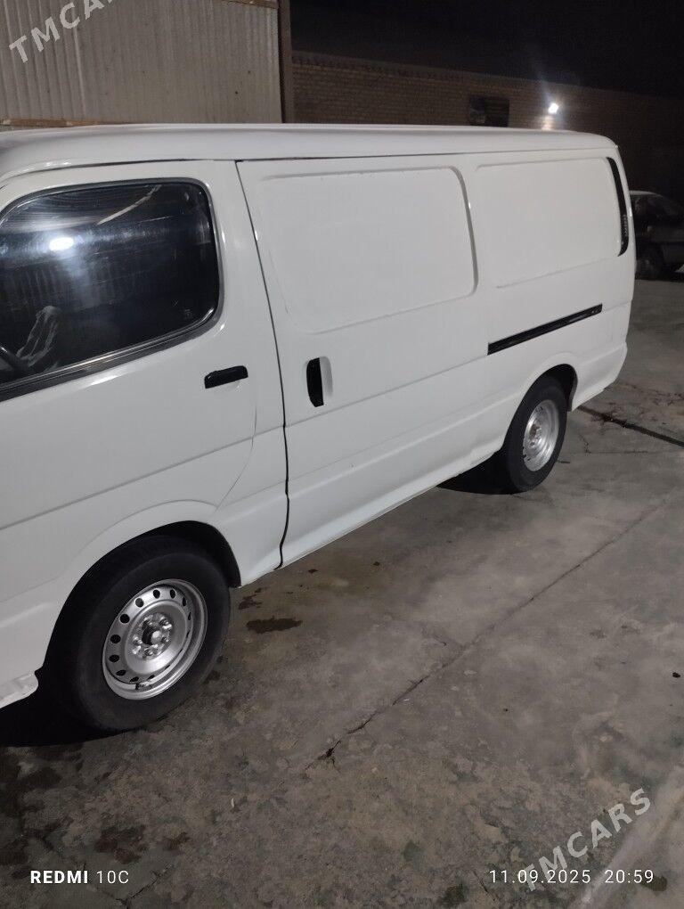 Toyota Hiace 1995 - 80 000 TMT - Мары - img 4