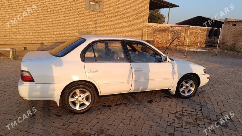 Toyota Corolla 1997 - 50 000 TMT - Туркменгала - img 4