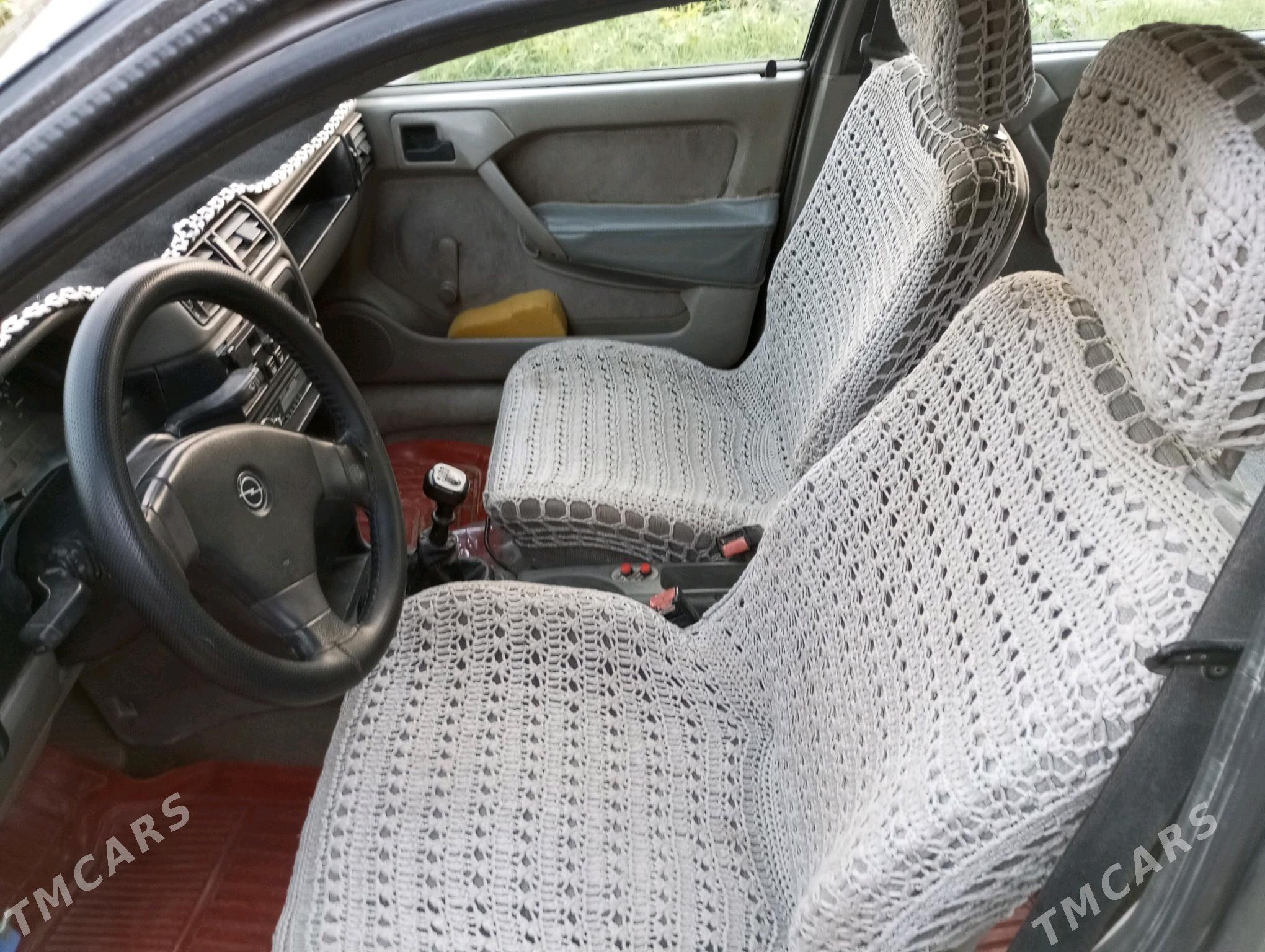 Opel Vectra 1989 - 30 000 TMT - Койтендаг - img 5