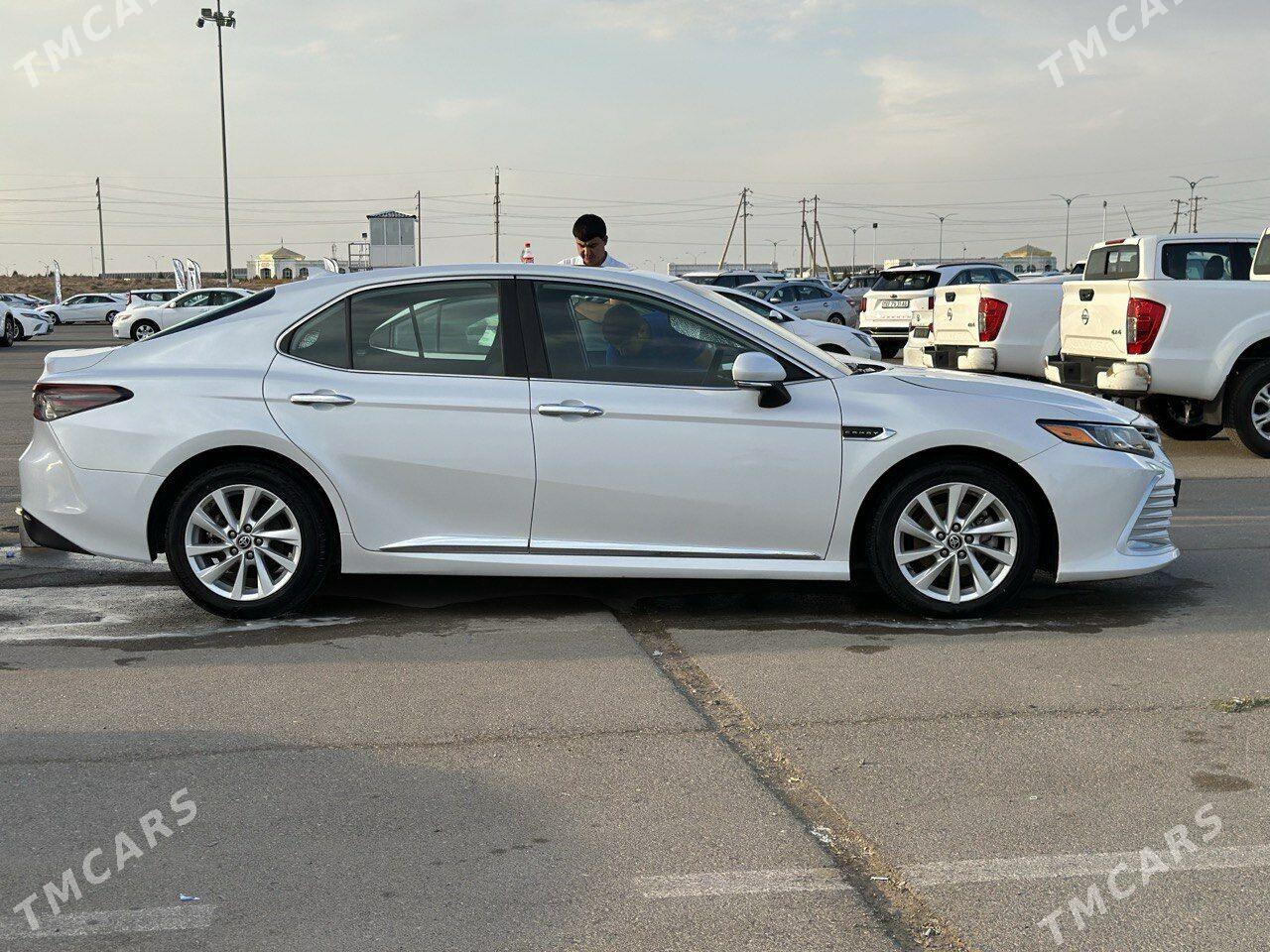 Toyota Camry 2021 - 305 000 TMT - Aşgabat - img 6