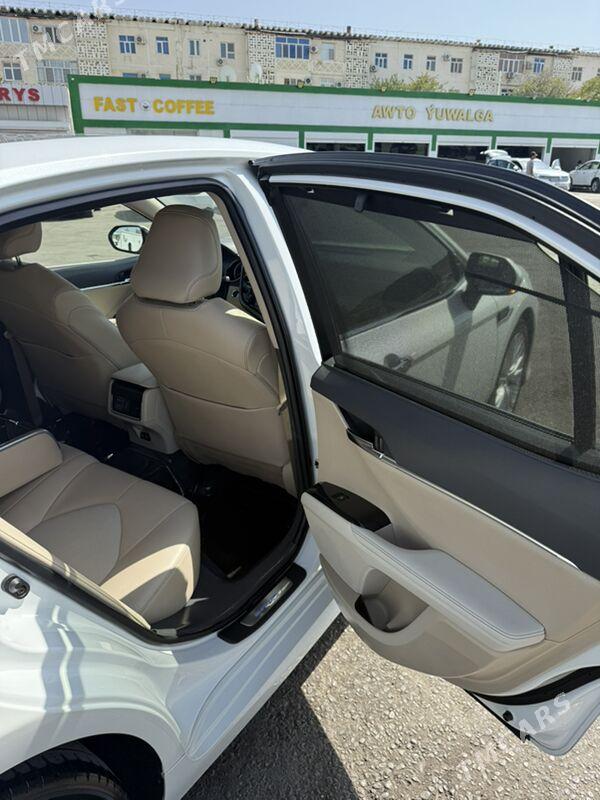 Toyota Camry 2019 - 505 000 TMT - Ашхабад - img 3